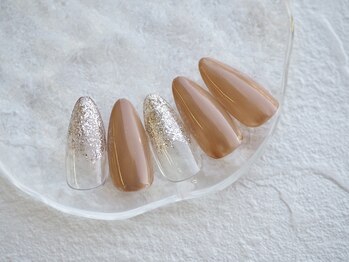 ハイネイル 池袋(Hi nail)/くすみブラウンのラメアクセント