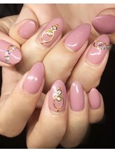 ネイルサロン アイル(nail salon i’ll)/ピンク上品デザイン☆