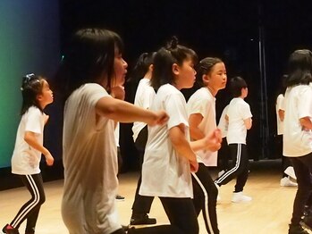 ともさか整体院/鴻池新田ダンス東大阪市ダンス
