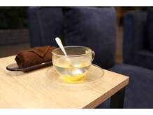 エンパム/ドリンクサービス