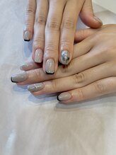 クレイン(Crane)/クールと綺麗めネイル！