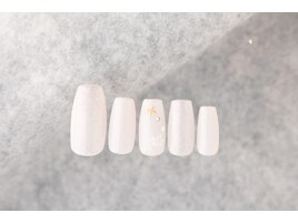 シンプルリボンネイル