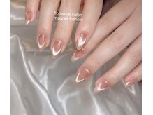 フローリア(Floria)/マグネットフレンチネイル