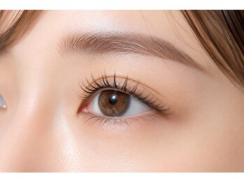 アルトマ(ALTOMA)の写真/大人上品な抜け感まつげで理想の目元へ！ナチュラルエクステで初めての方も大歓迎♪