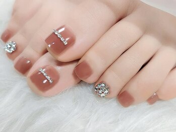 イロ ネイルアトリエ(iRo nail atelier)の写真/【深爪矯正クリア(ケア/保湿付)ご新規様￥6800】ご自分では難しい足の深爪のお手入れをプロにお任せ下さい!