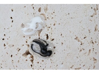 クロ(KURO)/ポイントネイル