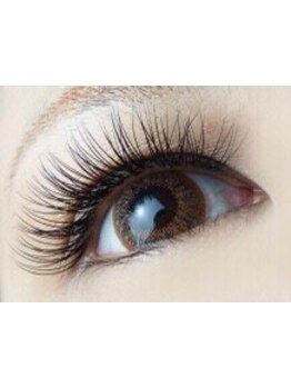 ボリュームのある目元にしたい