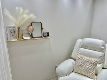 ラクレ 香椎店(Lacl'e)の写真/≪夏に向けてツルスベたまご肌へ☆≫話題のフェイスワックスで産毛もスッキリ化粧ノリもUP！明るい印象に♪
