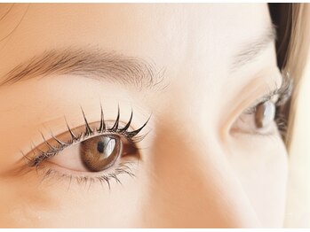 ビビ マウリ(美美 mauli)/まつ毛パーマで束感♪