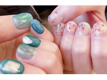 ジェルネイルサロンエー(gelnail salon A’)/ニュアンス/グリーン/押し花