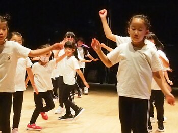 ともさか整体院/鴻池新田ダンス東大阪市ダンス