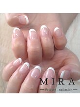 ミラ(MIRA)/フレンチネイル