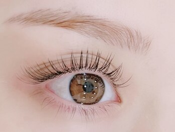 ティアラ(TIARA for nail & eye)の写真/高持続まつげパーマ♪垢抜けた印象で大人可愛いが叶うパリジェンヌラッシュリフト★圧倒的なキープ力！