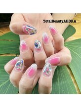 アホカ(AHOKA)/チーク！マグ！ビジューネイル