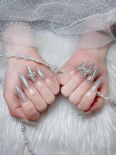 クイーンネイル(Queen Nail)/