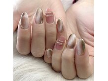 モモ(Momo)/ニュアンスネイル