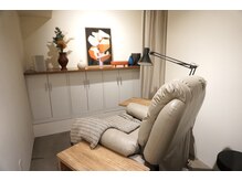 オッフェン アイブロウ アイラッシュ ネイル(offen)/全席個室施術でリラックス♪