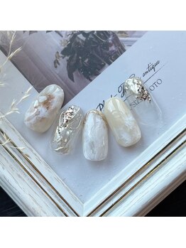 セプトネイル 函館店(SEPT NAIL)/1月大人かわいいサンプル6930円