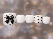 ジェミーネイル シンジュク(Jemiy nail shinjuku)/ガーリードット黒リボン¥6980