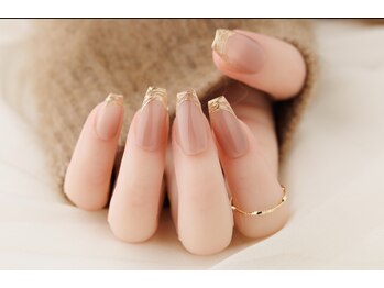 エムスラッシュ ソル センター南(M.SLASH SOL)/ミラーフレンチネイル