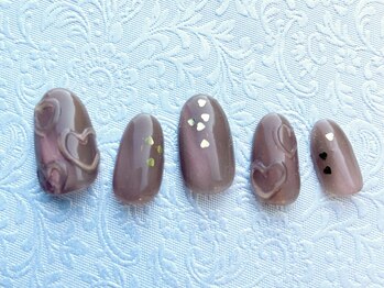 ぷくぷくハートネイル