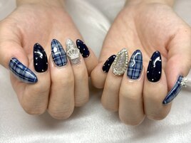 チェック柄ネイル