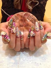 エスフィーネイルサロン ブリーユ(Esfy nailsalon Brille)/キラキラレオパード