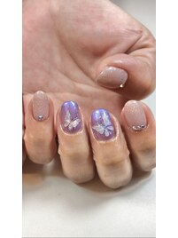 片手蝶ネイル¥6050 &nbsp;&nbsp;&nbsp;両手¥7150