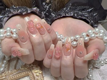 モアネイル 新宿/チークネイル/持ち込み/新宿