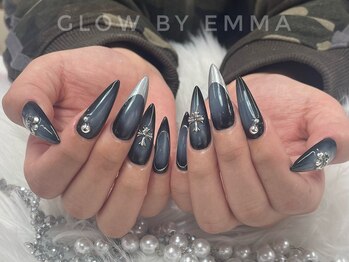 ロングネイルズ エマ(LongNails-Emma)/