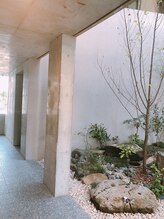 ポポ 三軒茶屋(POPO)/階段とエレベーターがございます