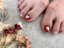 サリナスネイル 西院店(SARINASNAIL)/赤で魅力的♪ ゴージャスアート