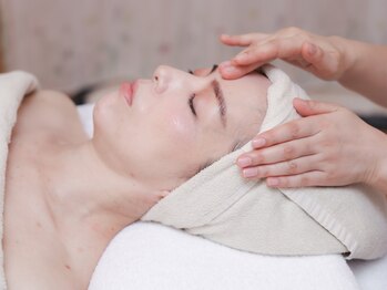 サロンエス(SALON:S)の写真/【世界特許取得の生コラーゲンの実力】肌奥に浸透する生コラーゲンが"肌の一部"になって土台から立て直す！