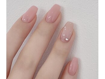 プーフェ(Pouffer)の写真/カラーは200色1000通り以上!プロの提案力でもう迷わない!ジェルをしながら育爪も◎フィルイン/パラジェル