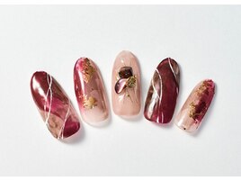 オーダーネイル￥7,810から