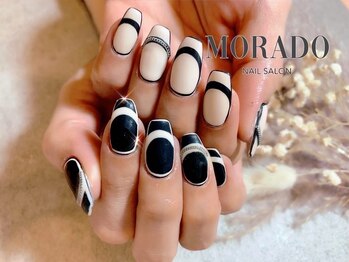 モラド(MORADO)/ブランドっぽいネイル