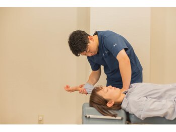 北越谷しんあい整骨院/施術風景１