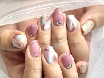 ラーシューシュ(la-chou-chou)/華やかネイルコース　¥7500