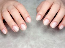 ブリスフルハピネス(Blissful happiness)/オフホワイトネイル