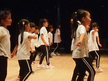 ともさか整体院/鴻池新田ダンス東大阪市ダンス