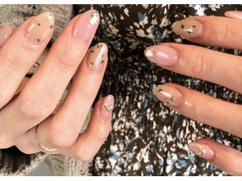 ネイルアイルーム トテ(tote.)/