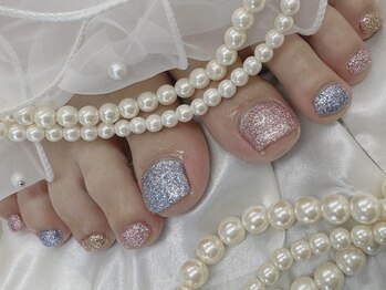 ハニービービー(Honey Bee Bee)/ラメカラーフットネイル