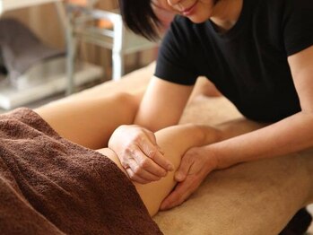 サロンママ(Salon mama)/脚のむくみは太くなる原因です。