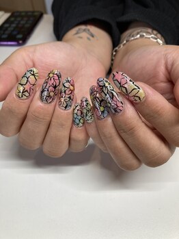 ネイルズニコ(Nails nico)/手書きフラワーネイル