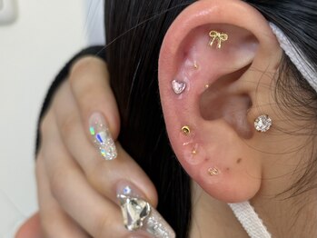 レア(Le'a)/耳ツボジュエリー