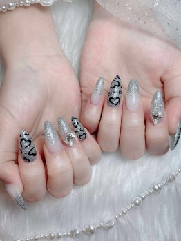 クイーンネイル(Queen Nail)/