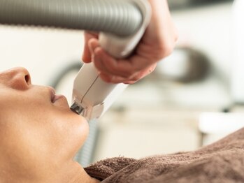 ビーティークリニカル 新宿三丁目(BT clinical)の写真/【顔脱毛したい人必見】選べる2部位で顔＋もう1ヶ所♪脱毛しながら美肌も叶うIPL脱毛が初回¥3980☆