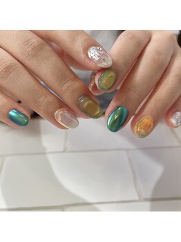 カミナネイル(KAMINA.nail)/ビビッドカラーデザイン
