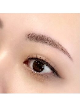 ハチ(HACHI)/眉スタイリング