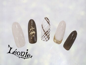 レオニー(Leonie)/バレンタインネイル